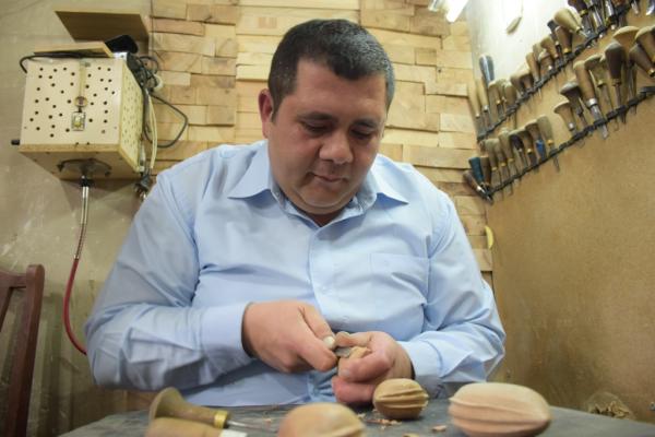 The tools of success: new souvenir production business established with EU support