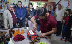 From amateur to professional: EU4Business support transforms one man's souvenir production in Goris